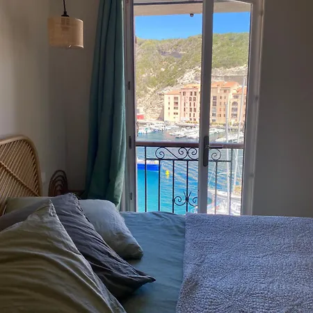 Апартаменты Vue Sur Le Port - Chez Carlu *
