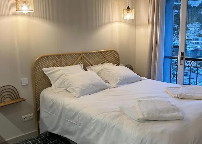 Vue Sur Le Port - Chez Carlu アパート ボニファシオ